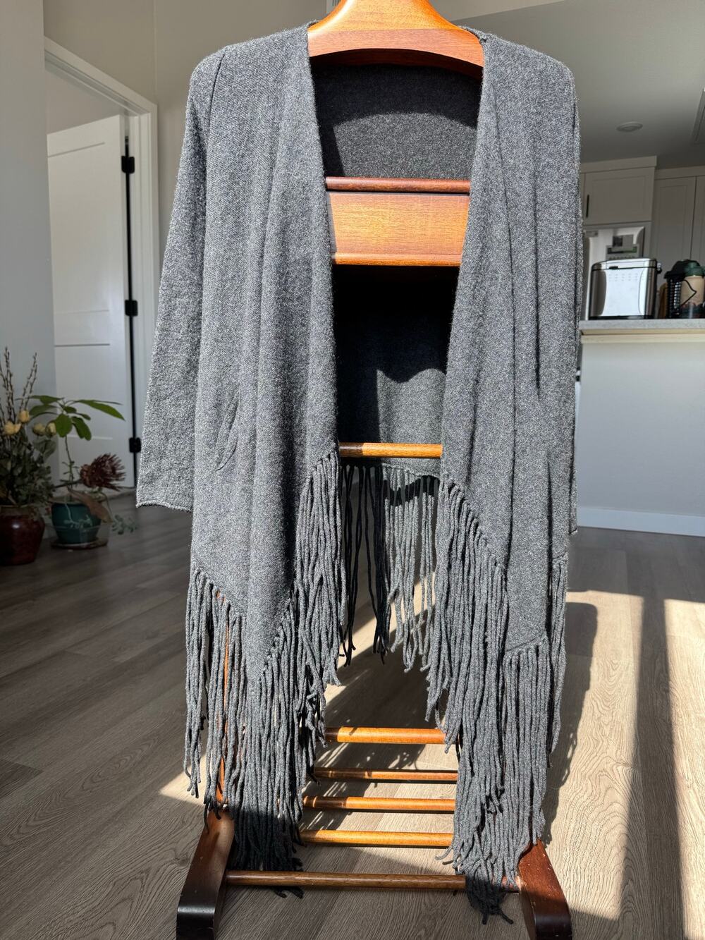 ThePerfext 100% Cashmere Fringe Open Front Cardigan Gray XS Boho Western Luxury
